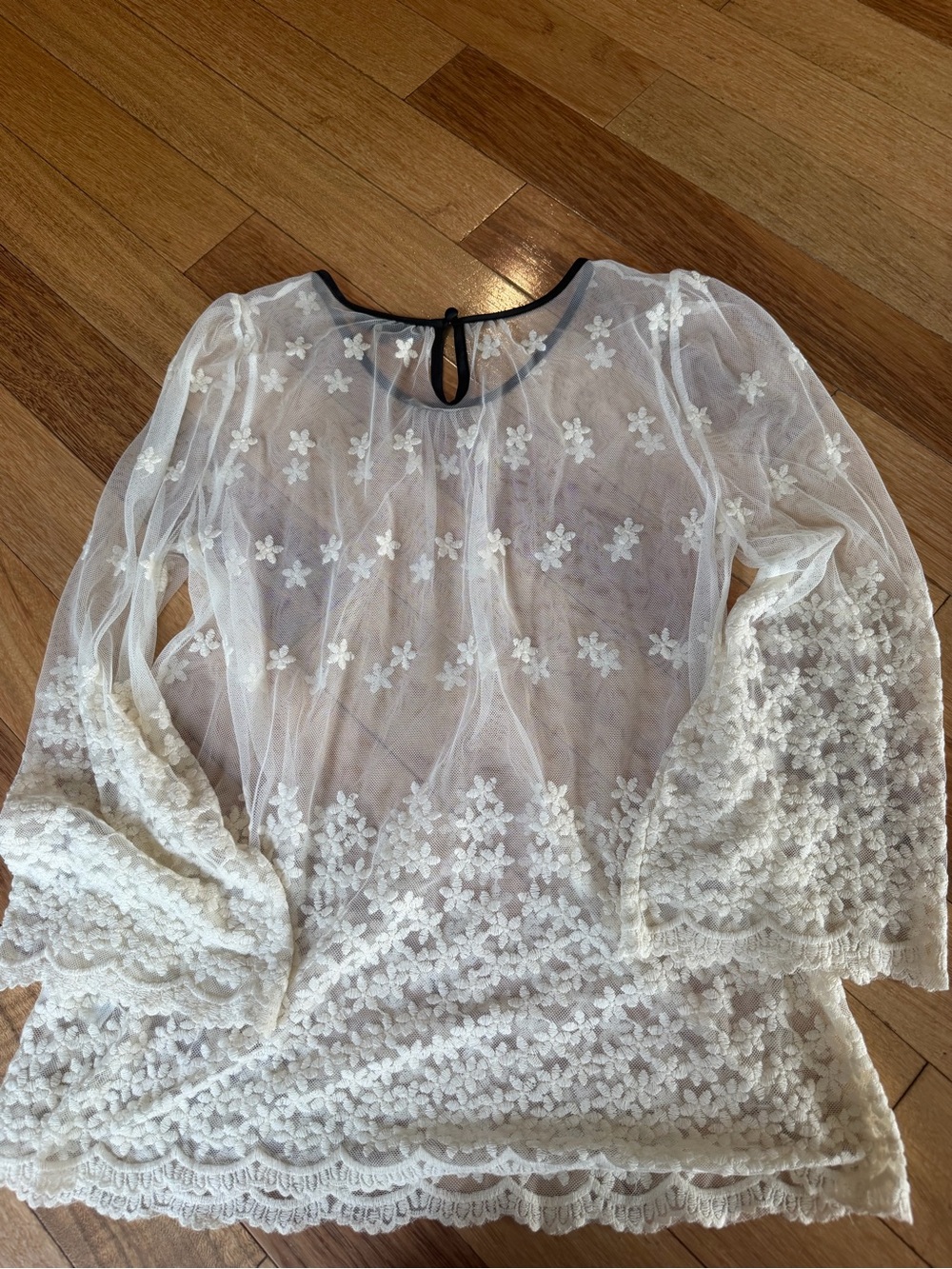 Ryu White Sheer Floral Embroidered Top with Black Trim